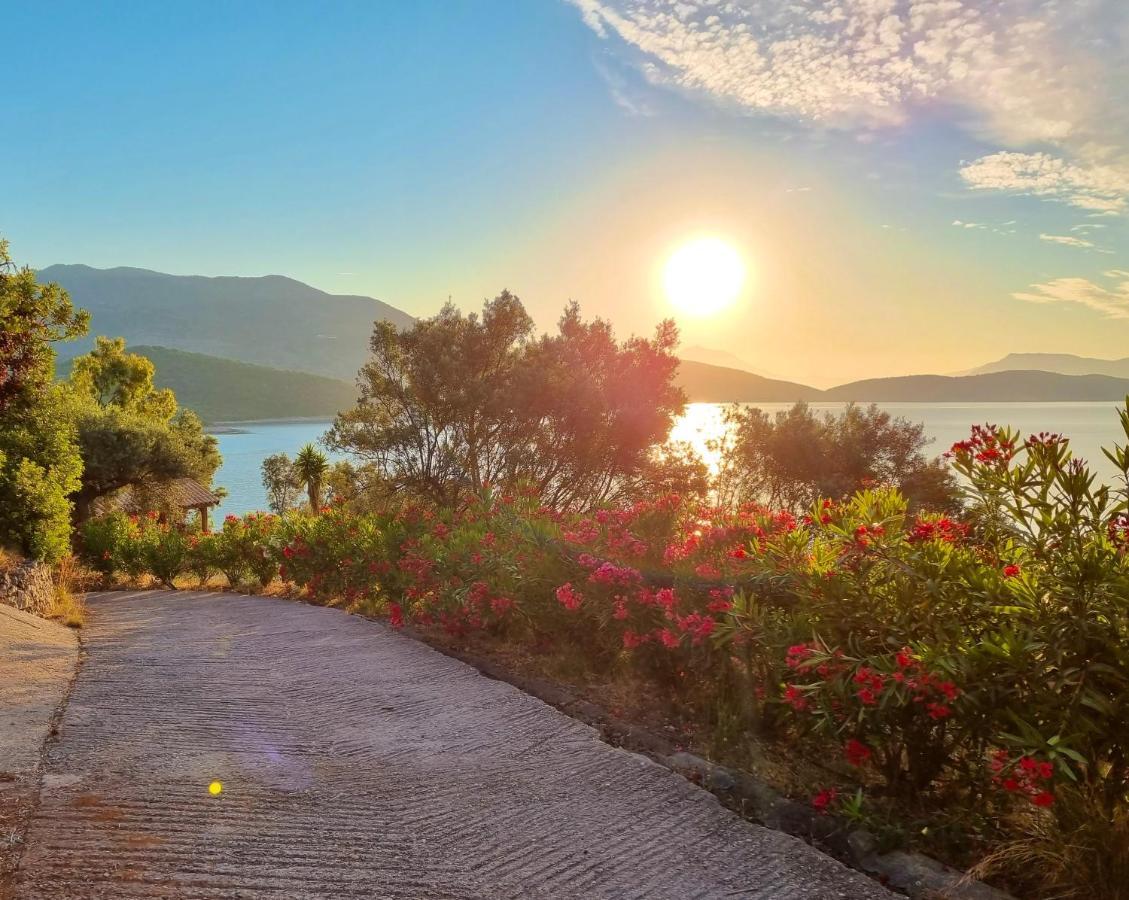 Villa Nautique - Waterfront Sývota Eksteriør bilde